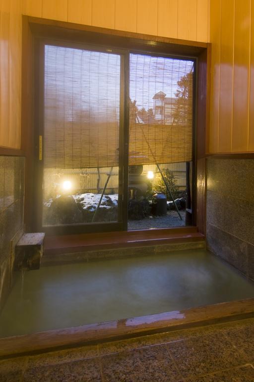 Ekinariya Ryokan Kusatsu  Exterior photo