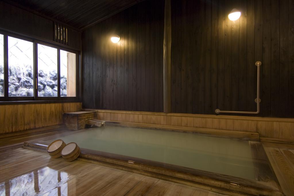 Ekinariya Ryokan Kusatsu  Exterior photo